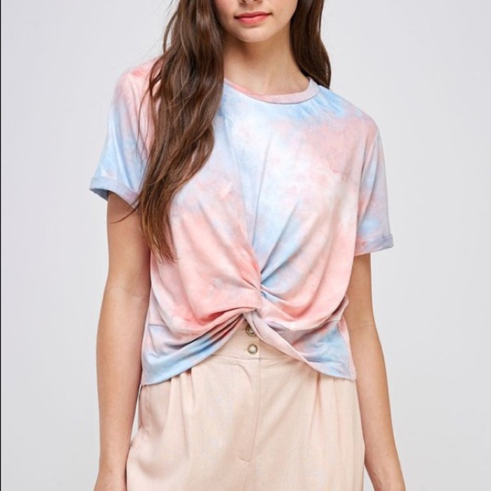 Women’s Tie Dye Shirt Tied Front - Picture 1 of 3